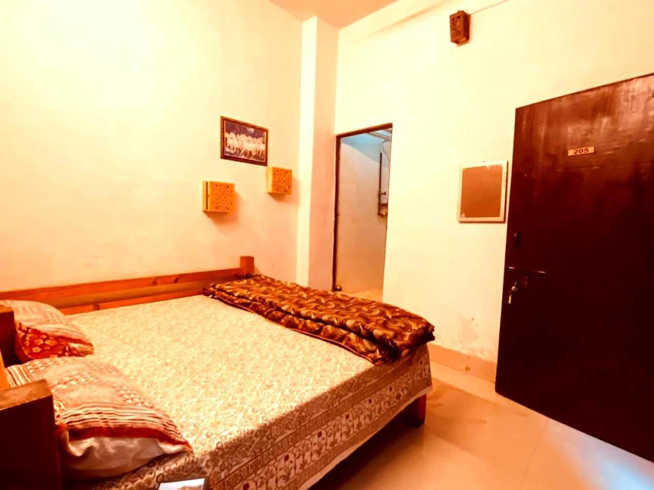 Stay Inn Heritage Varanasi Exterior photo